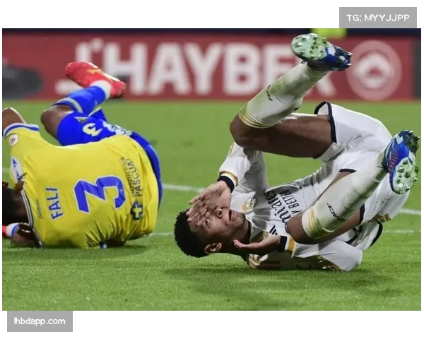 皇马中场配置悬念:贝林厄姆状态未达最佳,四人组竞争激烈 皇马中场配置悬念:贝林厄姆状态未达最佳,四人组竞争激烈